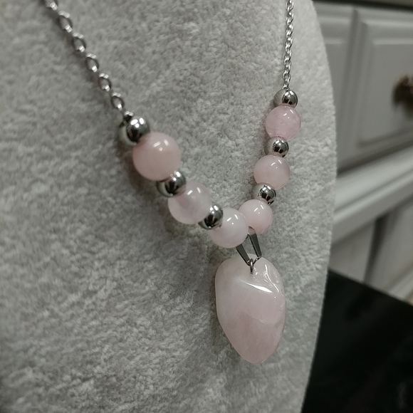 Rose Quartz Necklace Natural Gemstone Crystal Pendant Stainless-Steel Chain - Picture 12 of 16